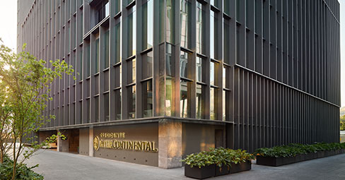 Hóspedese en uno de los mejores hoteles pet friendly con estacionamiento en Monterrey